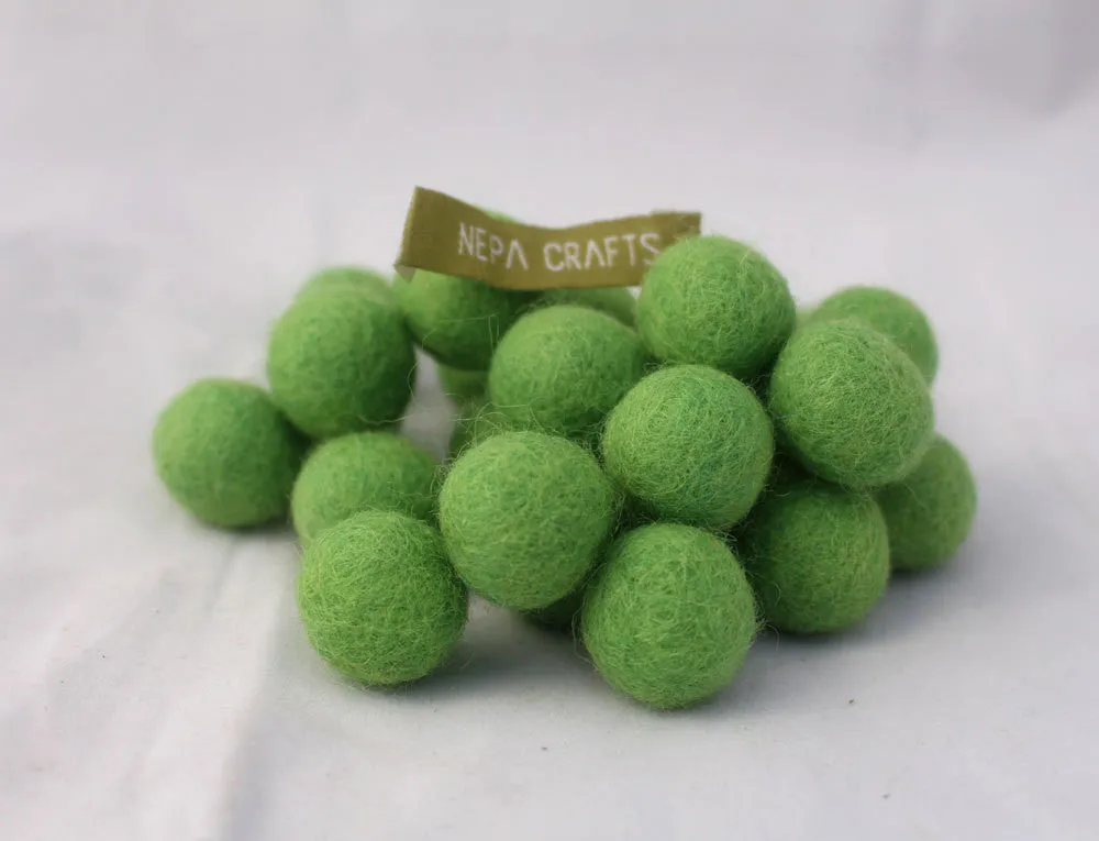 2 cm/20mm Felt Balls-White, Green,Gray, Turquoise, Purple