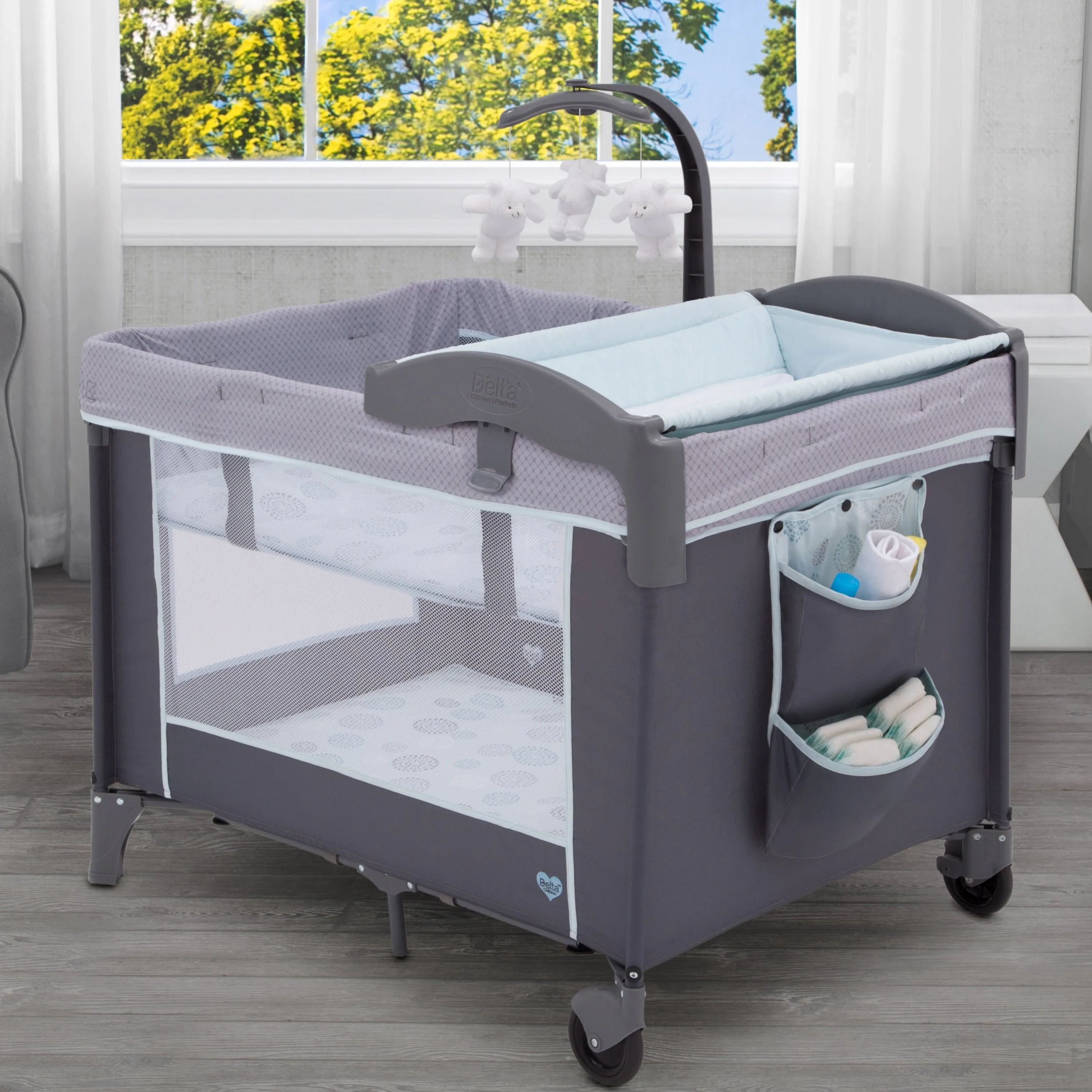 LX Deluxe Portable Baby Play Yard With Removable Bassinet and Changing Table