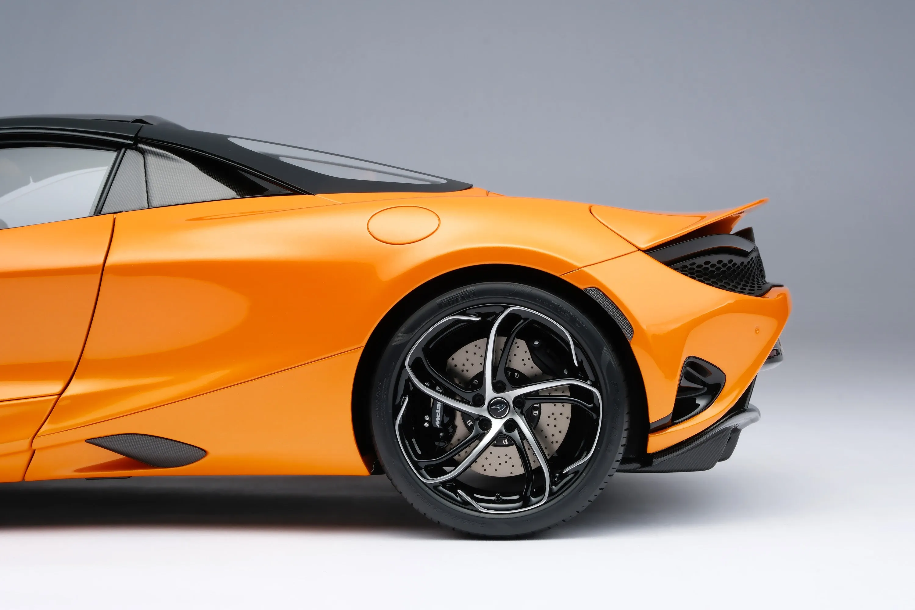 McLaren 750S Spider (2023)