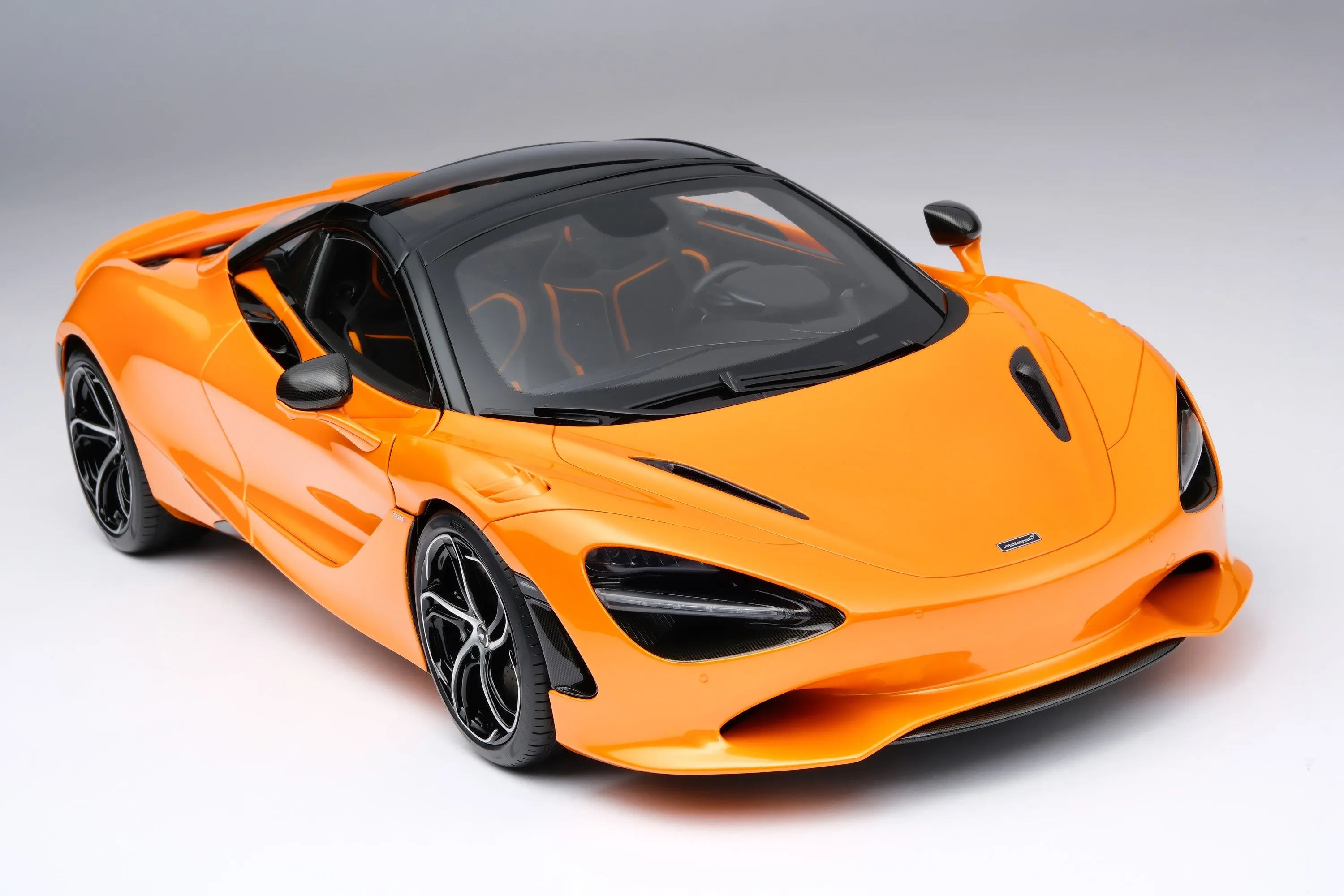 McLaren 750S Spider (2023)