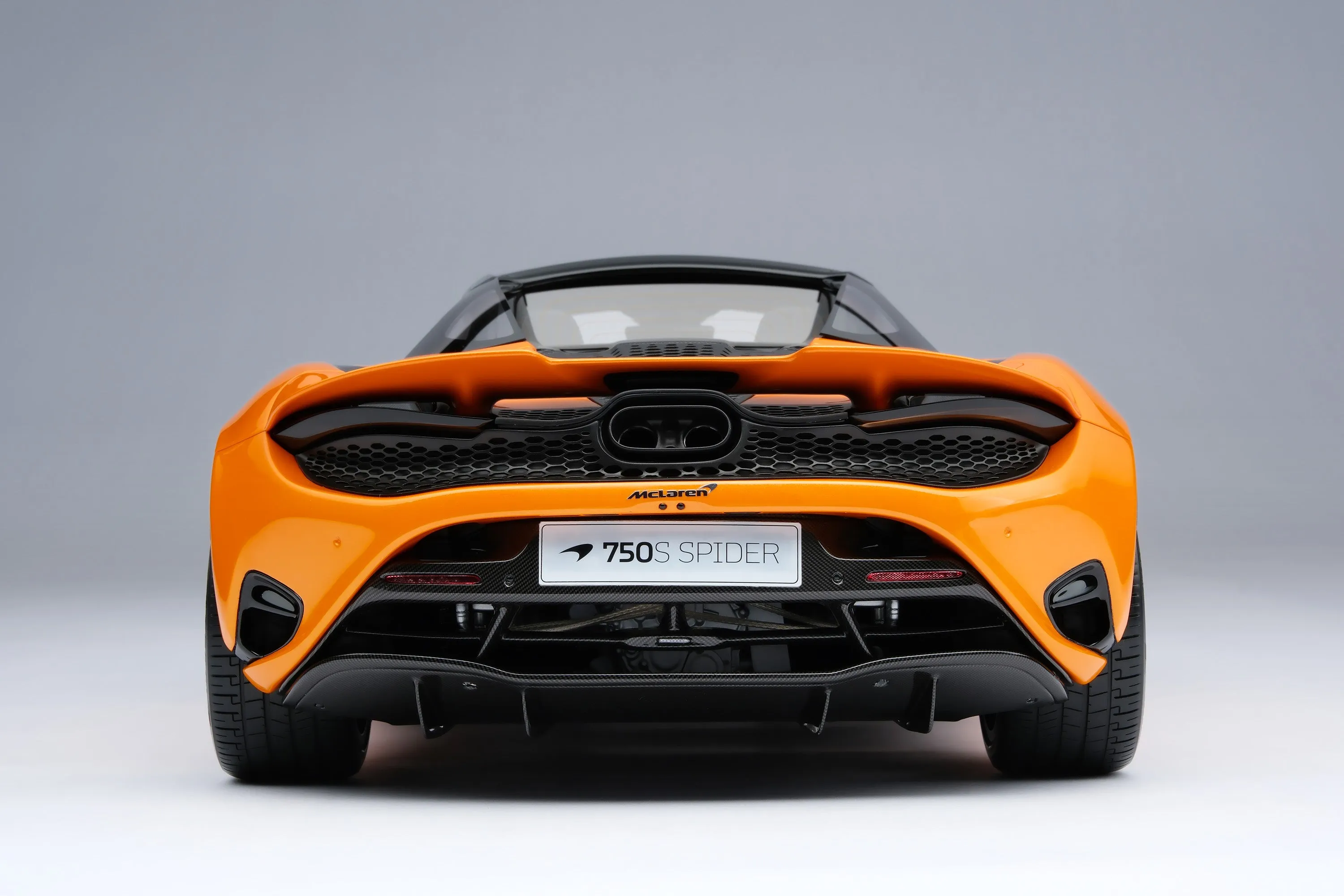 McLaren 750S Spider (2023)